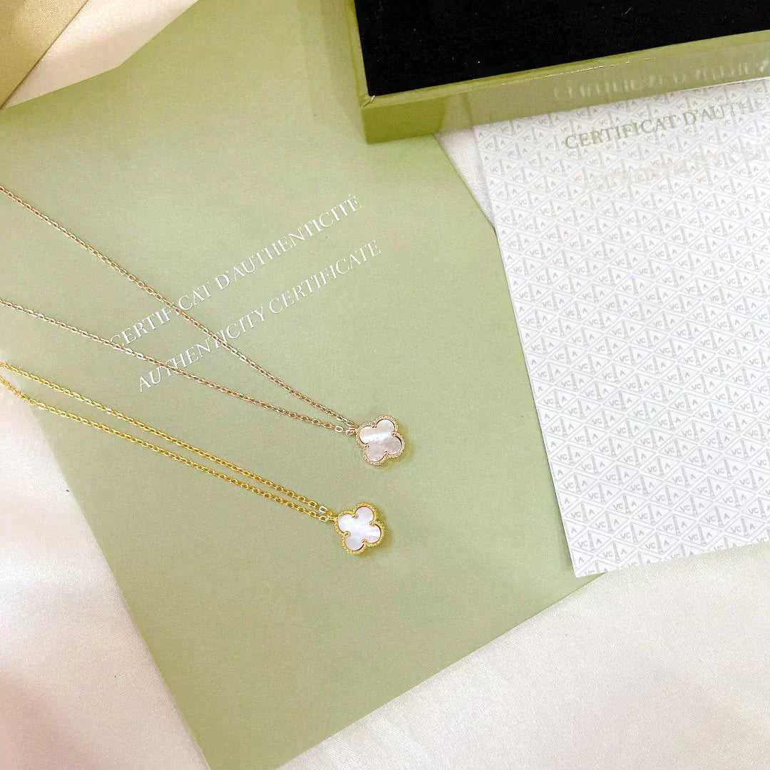 Mysitc CLOVER MINI 9.5MM WHITE MOTHER-OF-PEARL NECKLACE
