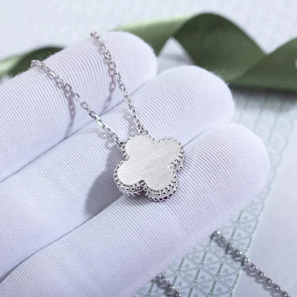 Mysitc CLOVER  15MM DIAMOND LASER NECKLACE SILVER