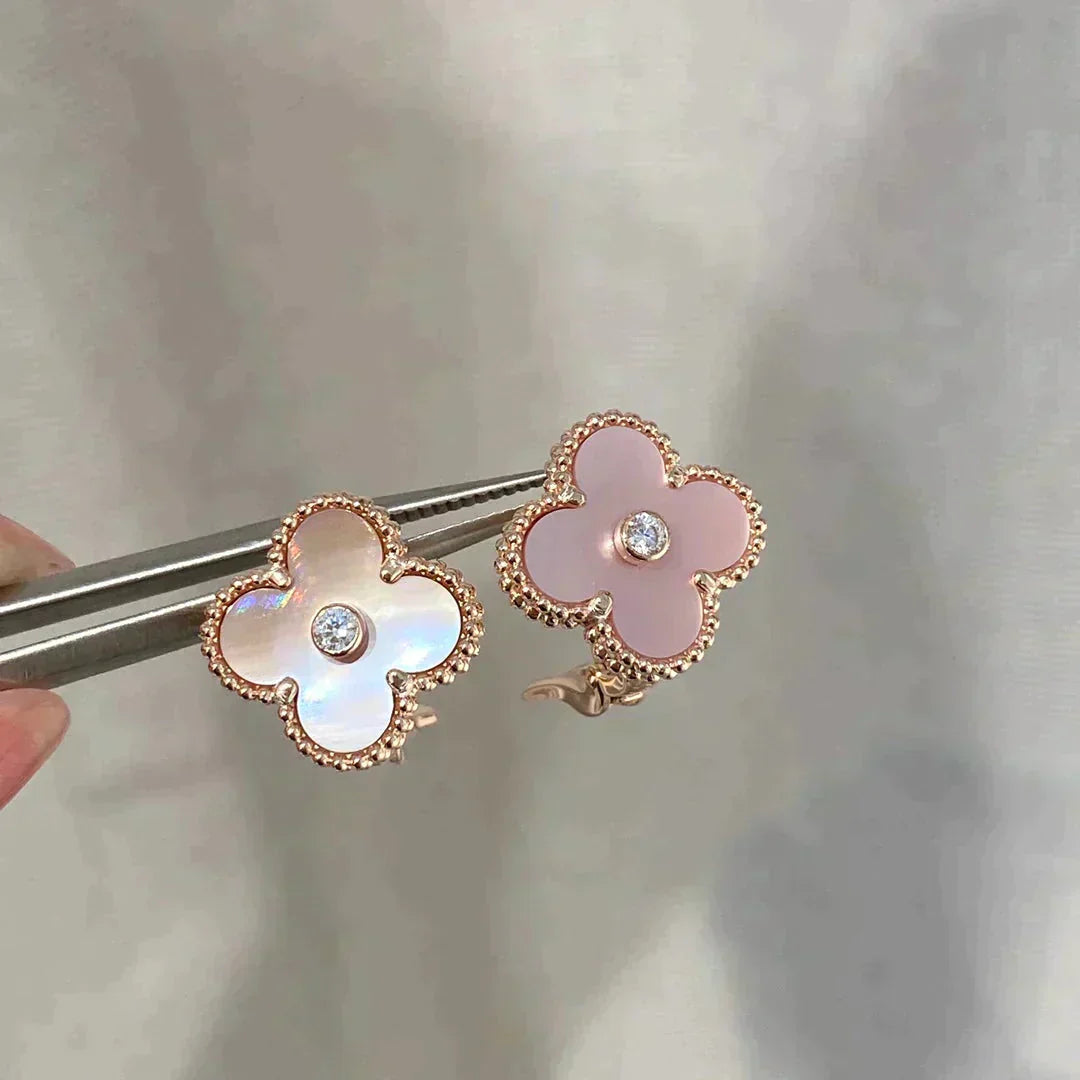 Mysitc CLOVER MEDIUM 1 MOTIFS  PINK MOP DIAMOND EARRINGS
