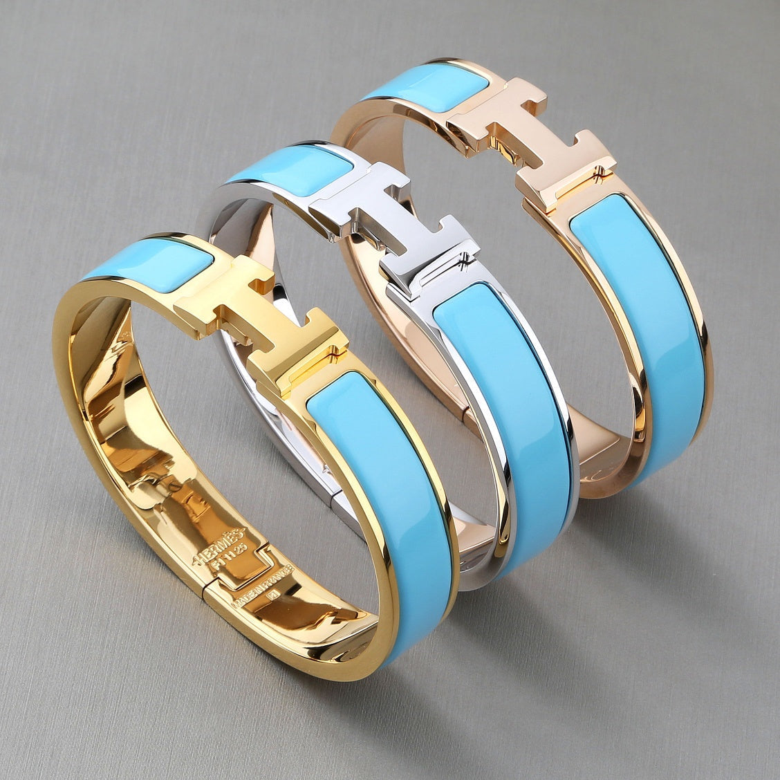 Mysitc H CLOUD BLUE BRACELET