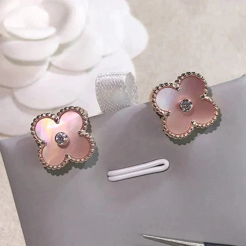 Mysitc CLOVER MEDIUM 1 MOTIFS  PINK MOP DIAMOND EARRINGS