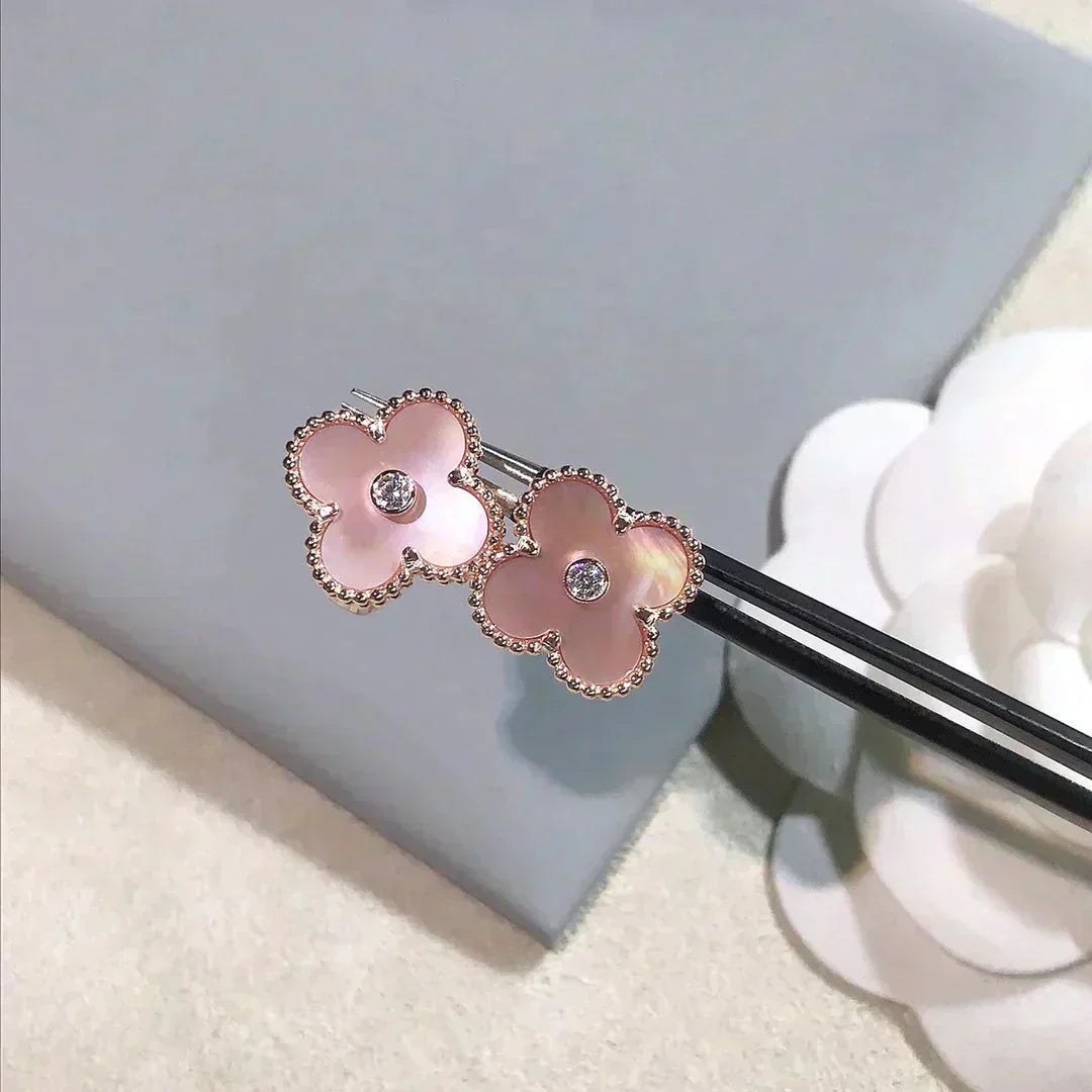 Mysitc CLOVER MEDIUM 1 MOTIFS  PINK MOP DIAMOND EARRINGS