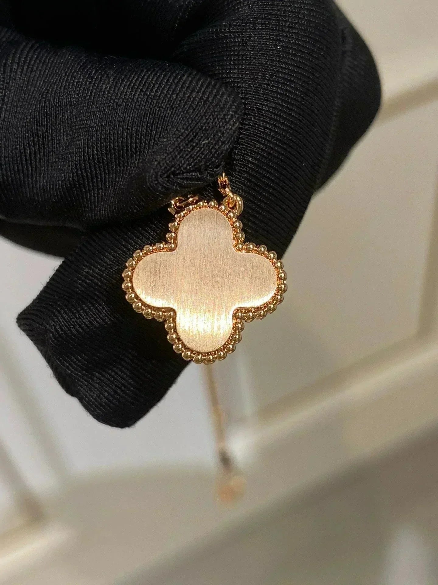 Mysitc CLOVER 15MM DIAMOND RHODONITE NECKLACE