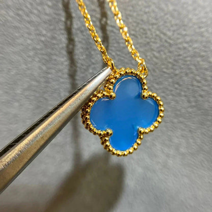 Mysitc CLOVER 15MM BLUE AGATE NECKLACE