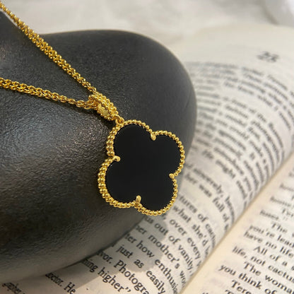 Mysitc CLOVER 25MM NECKLACE GOLD ONYX