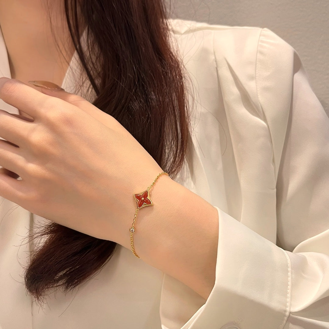 Mysitc COLOR STAR CARNELIAN PINK GOLD DIAMOND BRACELET