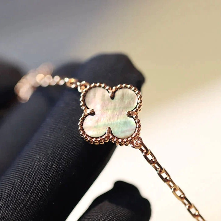 Mysitc CLOVER 20 MOTIFS DARK MOP DIAMOND  NECKLACE