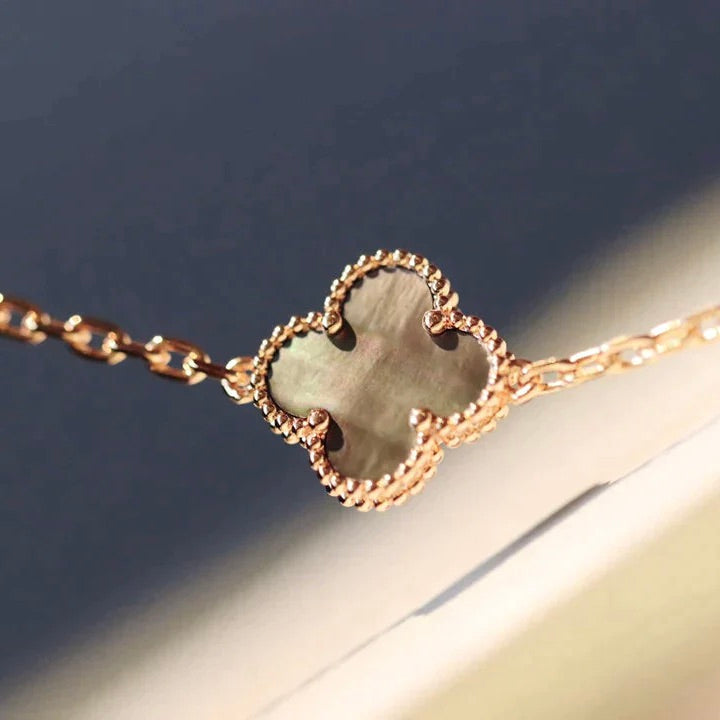Mysitc CLOVER 20 MOTIFS DARK MOP DIAMOND  NECKLACE