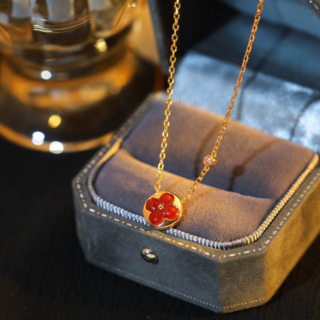 Mysitc SUN PEDANT PINK GOLD 1 DIAMOND NECKLACE