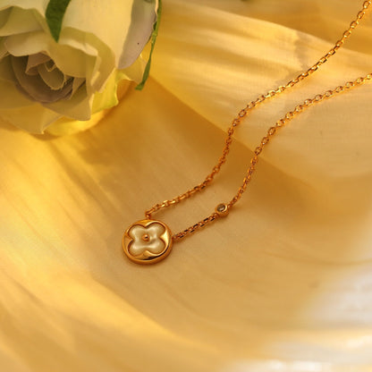 Mysitc SUN PEDANT PINK GOLD 1 DIAMOND NECKLACE