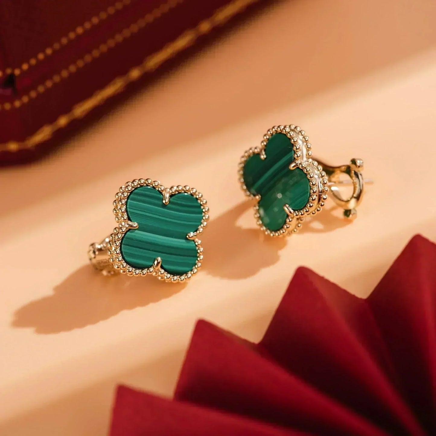 Mysitc CLOVER MEDIUM 1 MOTIFS MALACHITE  EARRINGS