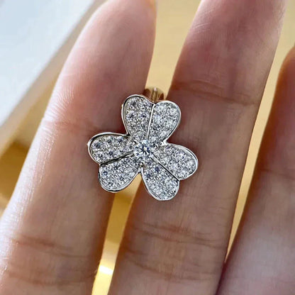 Mysitc CLOVER COMOS DIAMOND EARRINGS SILVER