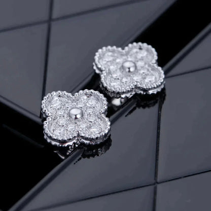 Mysitc CLOVER 1 MOTIFS DIAMOND STUD EARRINGS SILVER