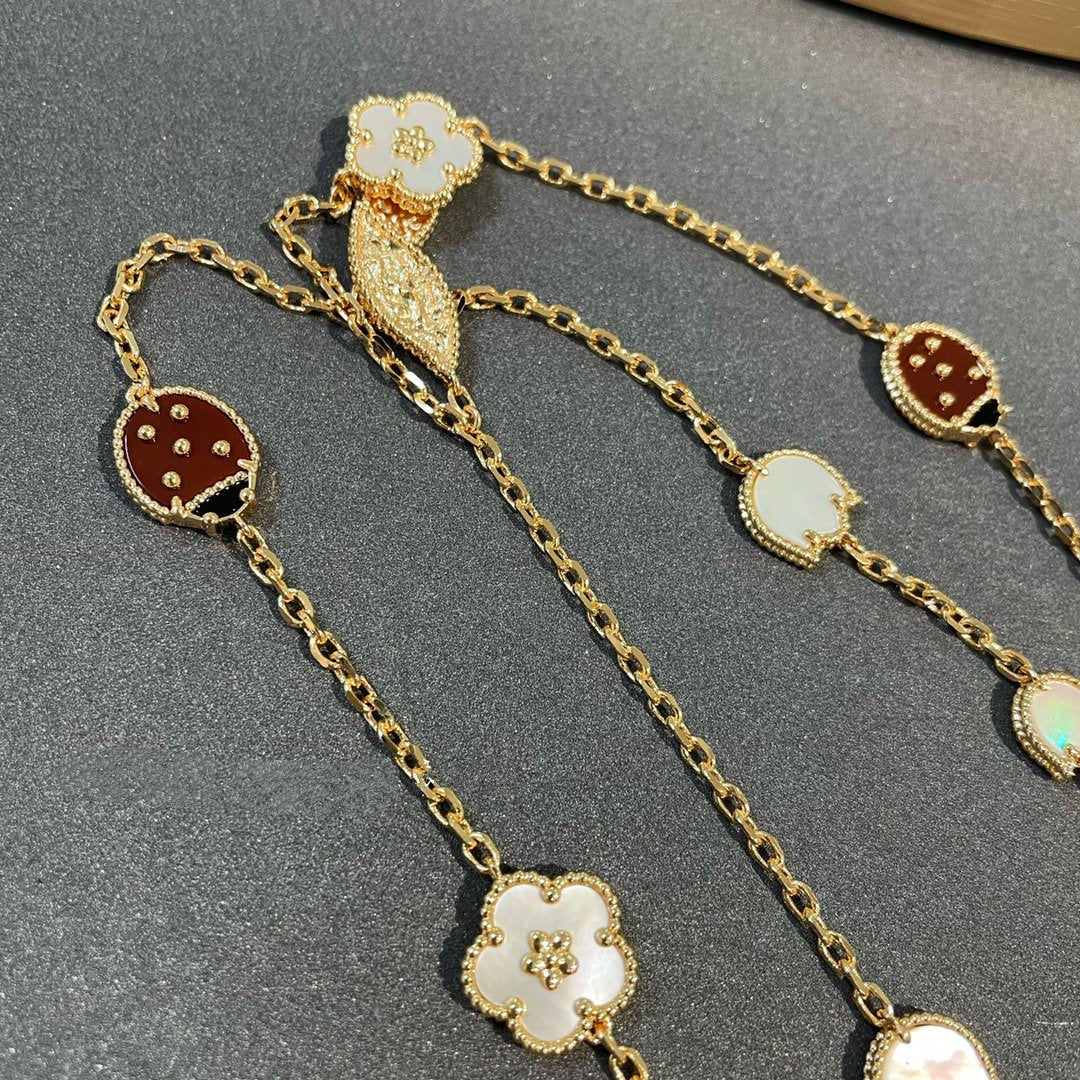 Mysitc LUCKY SPRING 15 MOTIFS GOLD NECKLACE