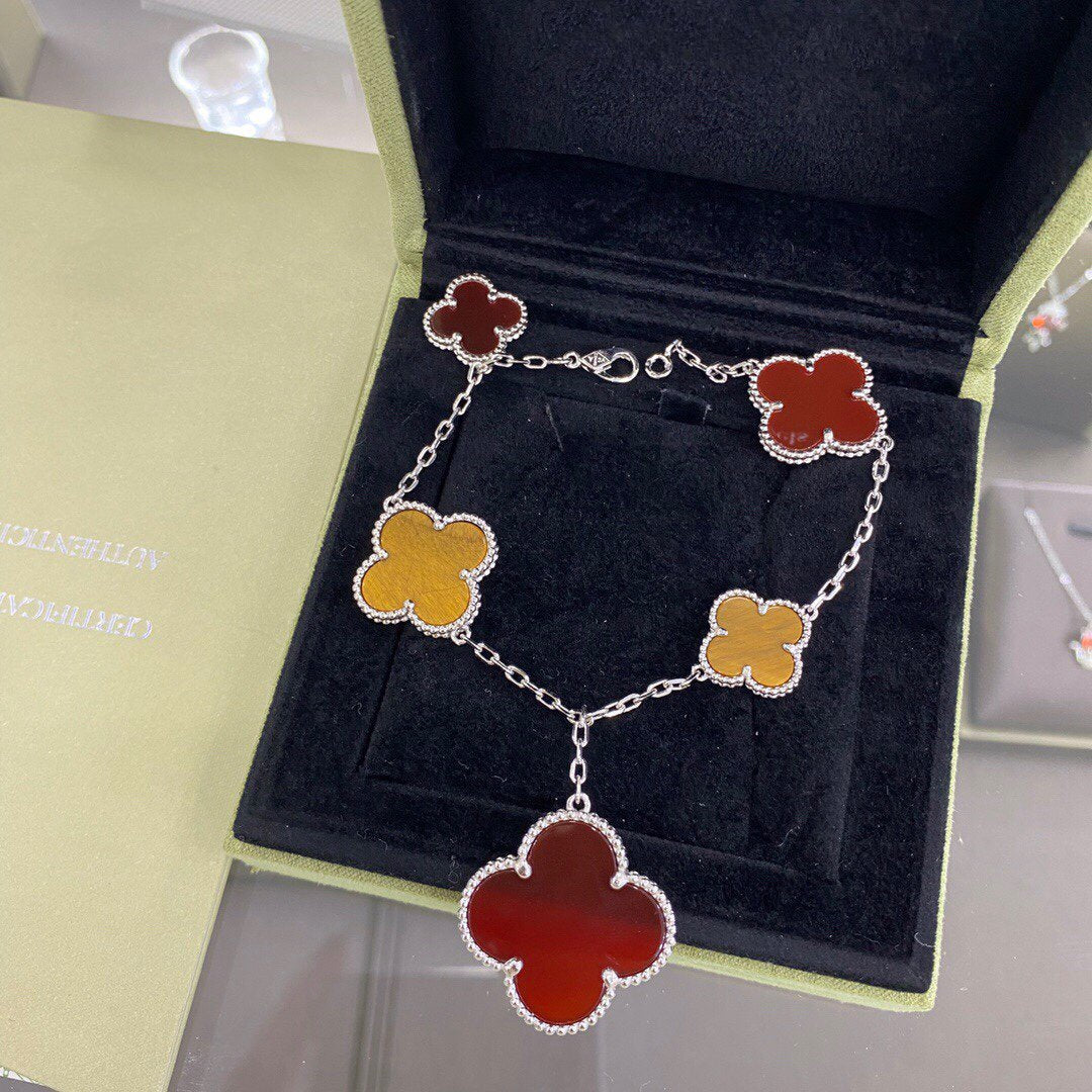 Mysitc CLOVER 5 MOTIFS SIVLER CARNELIAN TIGER EYE BRACELET