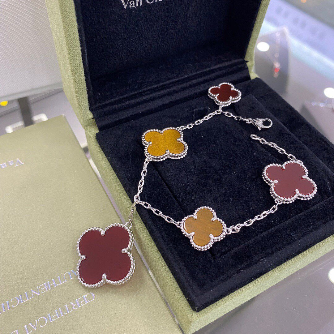 Mysitc CLOVER 5 MOTIFS SIVLER CARNELIAN TIGER EYE BRACELET