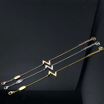 Mystic VOLT LV ロゴブレスレット
