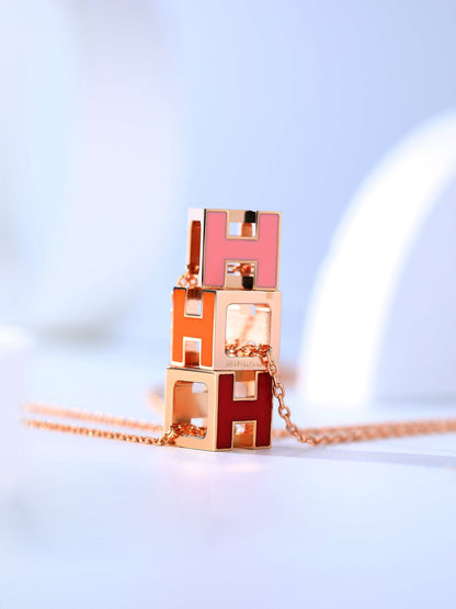 Mysitc H CAGE PINK GOLD NECKLACE