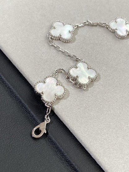 [Mysitc ]New CLOVER WHITE PEARL MOP 5 MOTIF BRACELET COLLECTION
