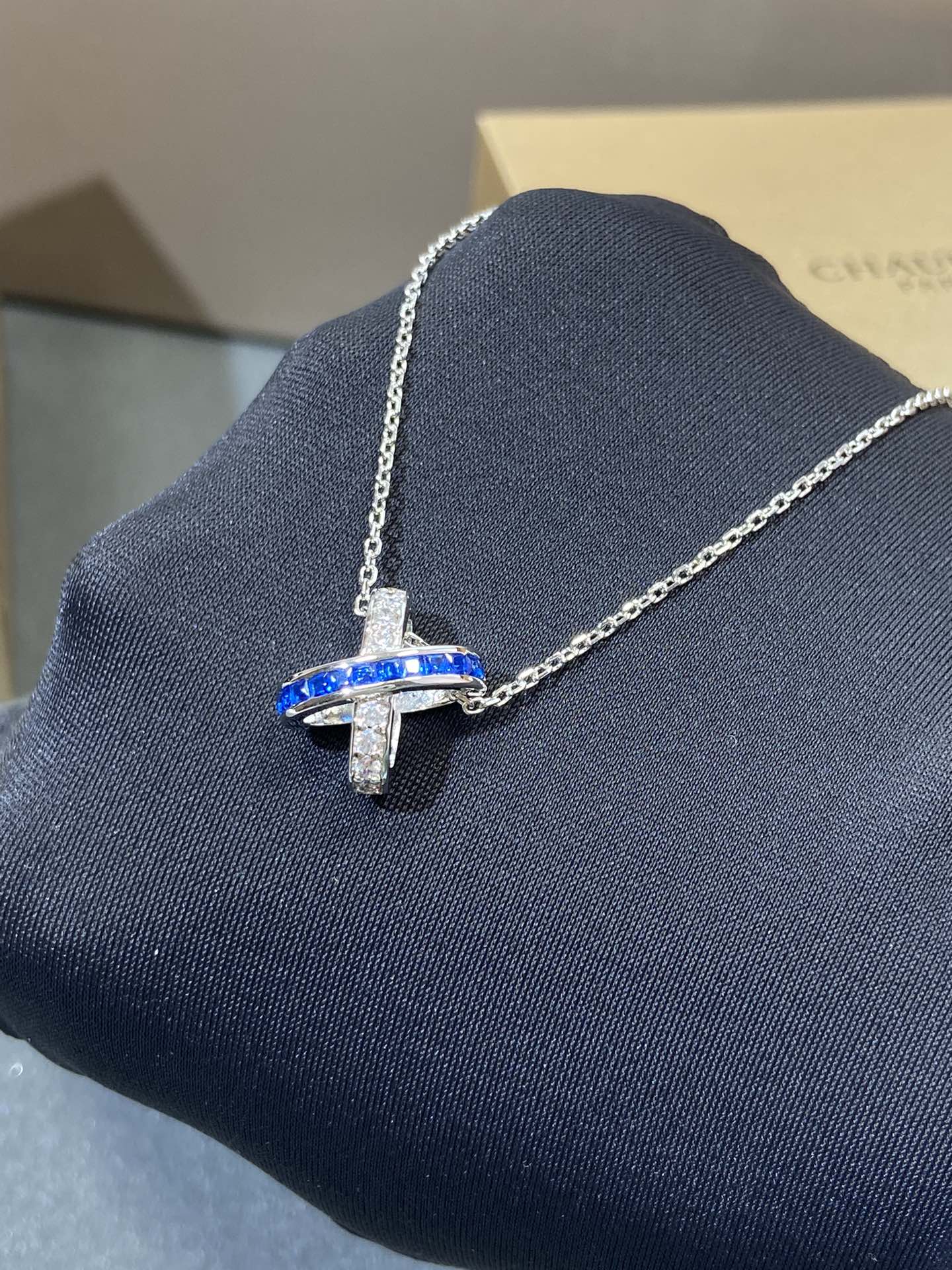 Mysitc LIENS DIAMOND SILVER NECKLACE