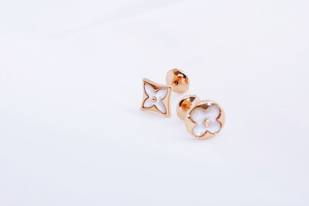 Mysitc STAR AND SUN PINK GOLD MOP STUD EARRINGS