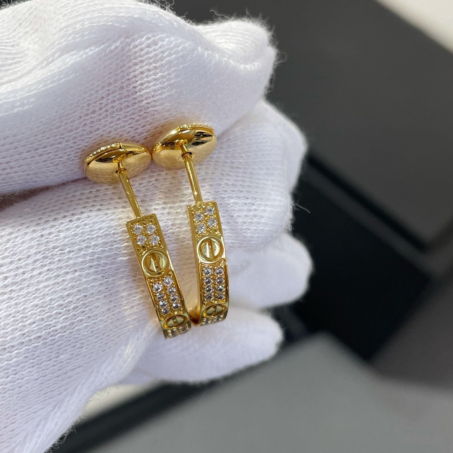 Mysitc LOVE DIAMOND GOLD HOOP EARRINGS