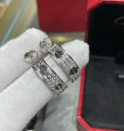 Mysitc LOVE CERAMIC DIAMOND PAVED SILVER EARRINGS