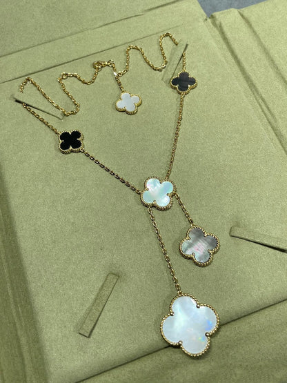 Mysitc CLOVER 6 MOTIF MOP ONYX GOLD NECKLACE