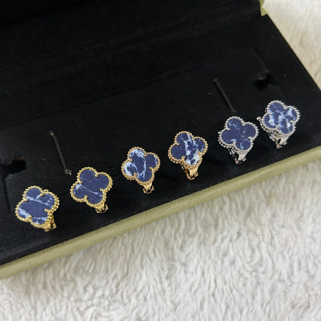 Mysitc CLOVER PIETERSITE MEDIUM STUD EARRINGS