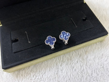Mysitc CLOVER PIETERSITE MEDIUM STUD EARRINGS