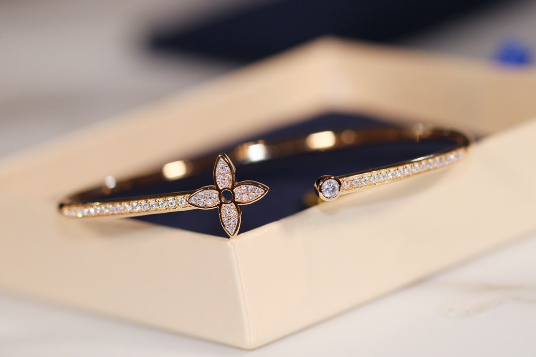 Mysitc IDYLLE GOLD OPEN BRACELET DIAMOND PAVED
