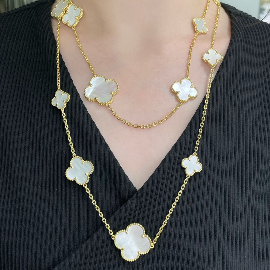 Mysitc CLOVER 16 MOTIF WHITE MOP GOLD NECKLACE
