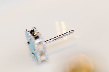 Mysitc CLOVER MINI TURQUOISE SILVER STUD EARRINGS