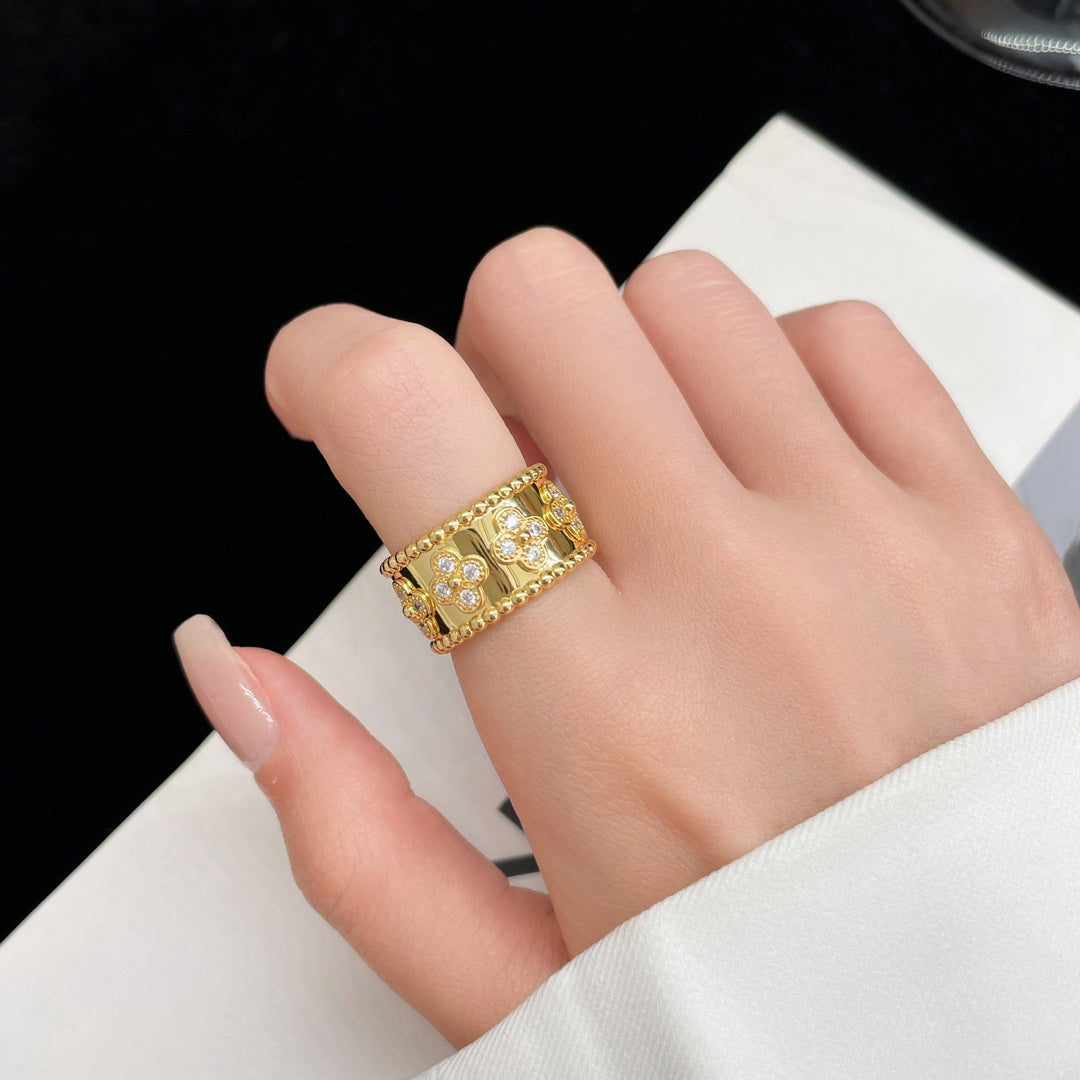 Mysitc PERLEE DIAMOND LARGE RING
