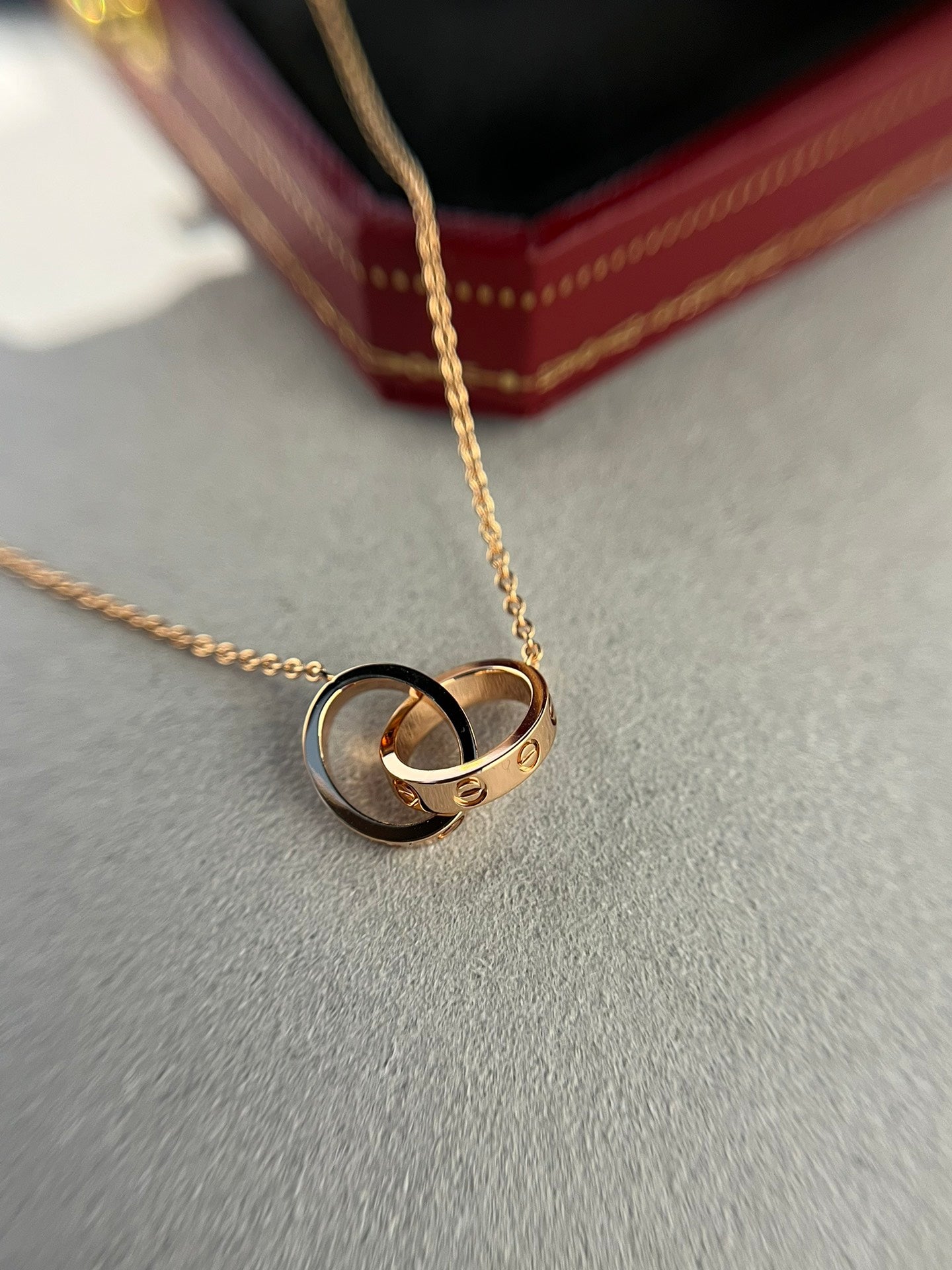 Mysitc LOVE NECKLACE DOUBLE RING PINK GOLD