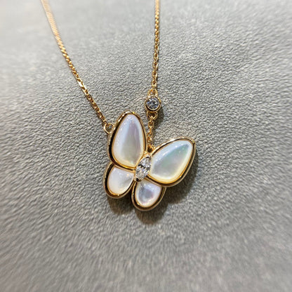 Mysitc BUTTERFLY MOP DIAMOND NECKLACE