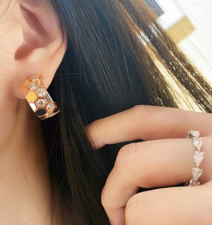 Mysitc BEE LOVE DIAMOND HOOP EARRINGS
