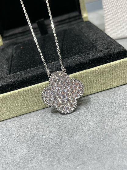 Mysitc CLOVER 25MM LARGE PENDANT DIAMOND PAVED SILVER NECKLACE