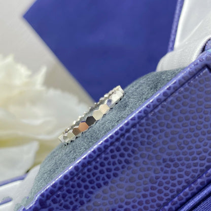 Mysitc BEE LOVE SMALL RING