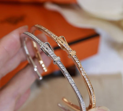 [Mysitc ] DIAMOND-ENCRUSTED BRACELET THREE COLORS