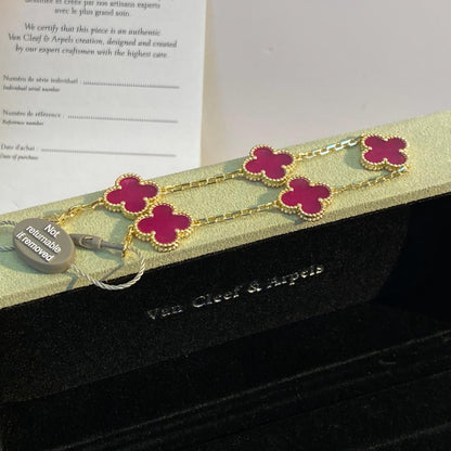[Mystic]NEW CLOVER 5 MOTIFS PINK ENAMEL BRACELET