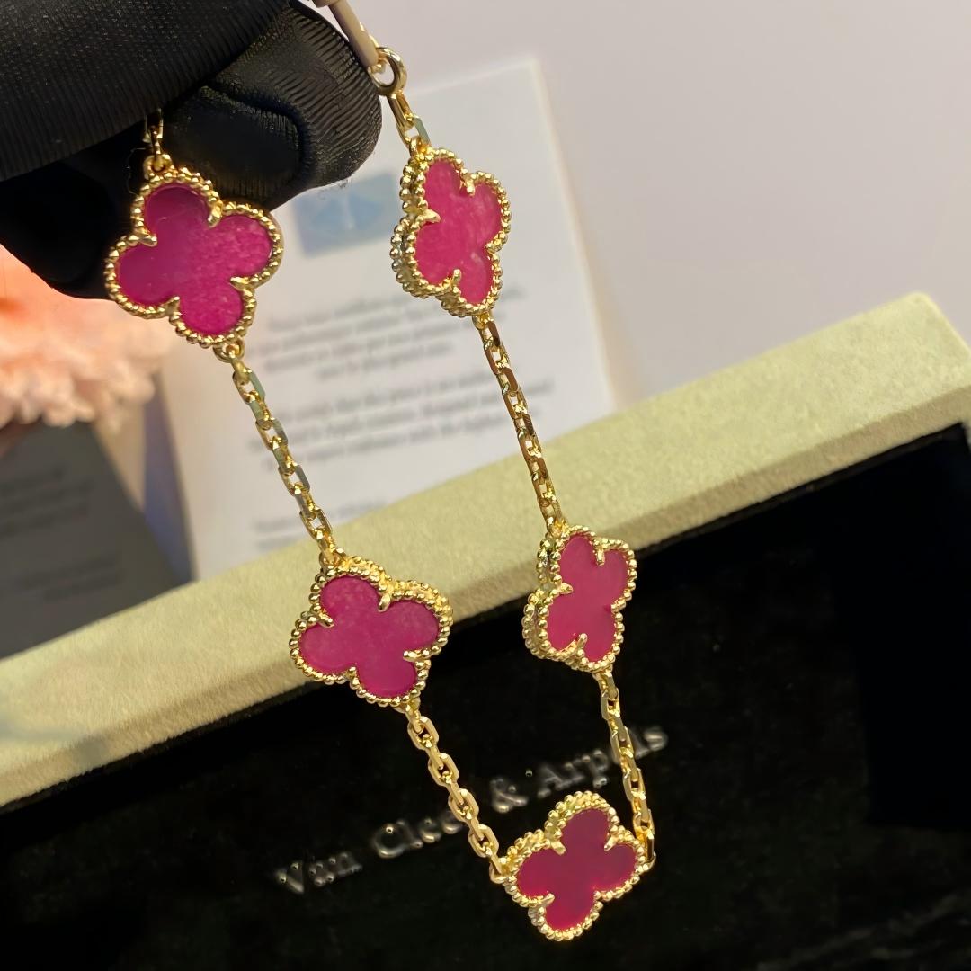 [Mystic]NEW CLOVER 5 MOTIFS PINK ENAMEL BRACELET