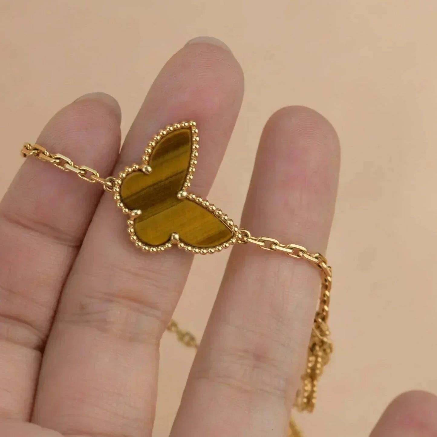 Mysitc LUCKY SPRING 5 MOTIF GOLD BRACELET