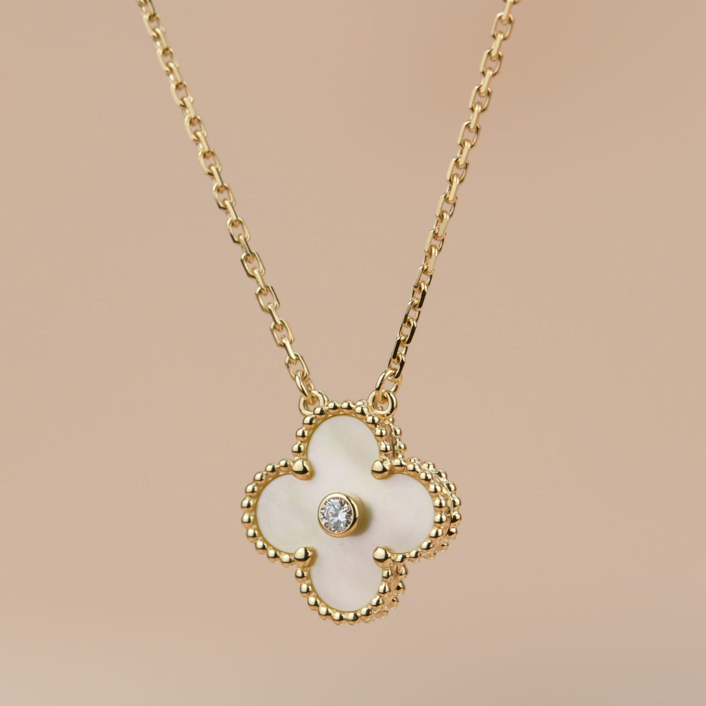 Mysitc CLOVER 15MM DIAMOND GOLD MOTHER OF PEARL NECKLACE