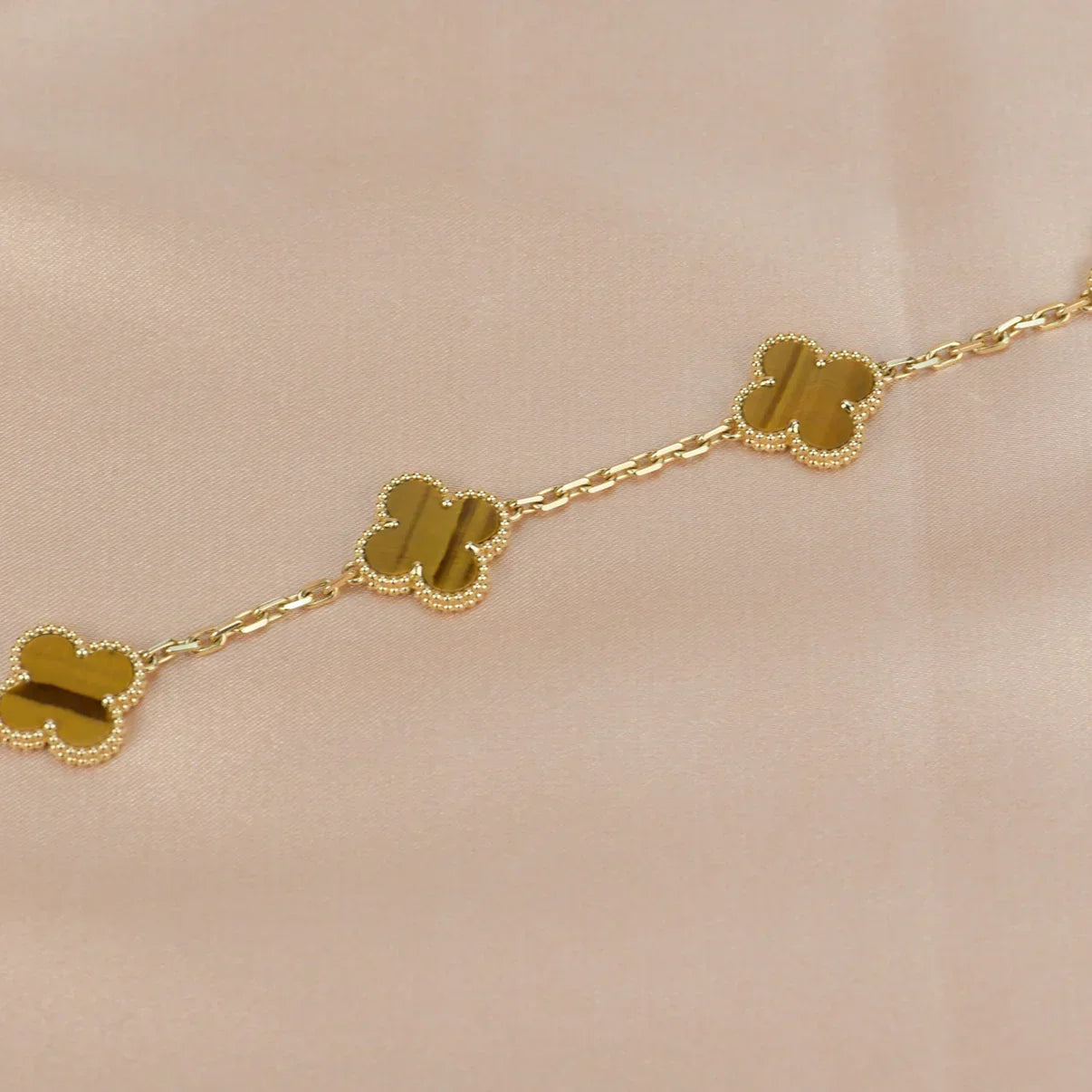 [Mysitc ]New  CLOVER 5 MOTIFS TIGER EYE BRACELET COLLECTION