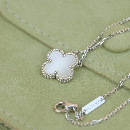 Mysitc CLOVER  15MM WHITE MOTHER-OF-PEARL SILVER