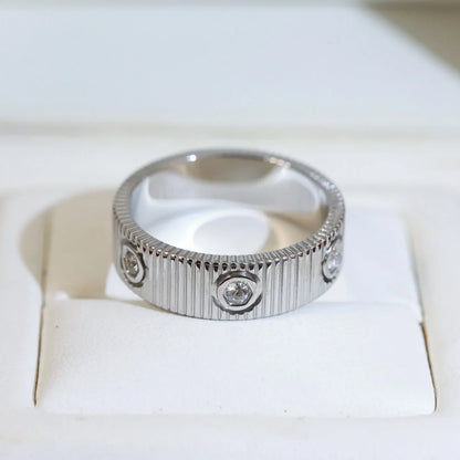 Mystic NEW MODEL LOVE 6.5 MM RING ，6 DIAMONDS