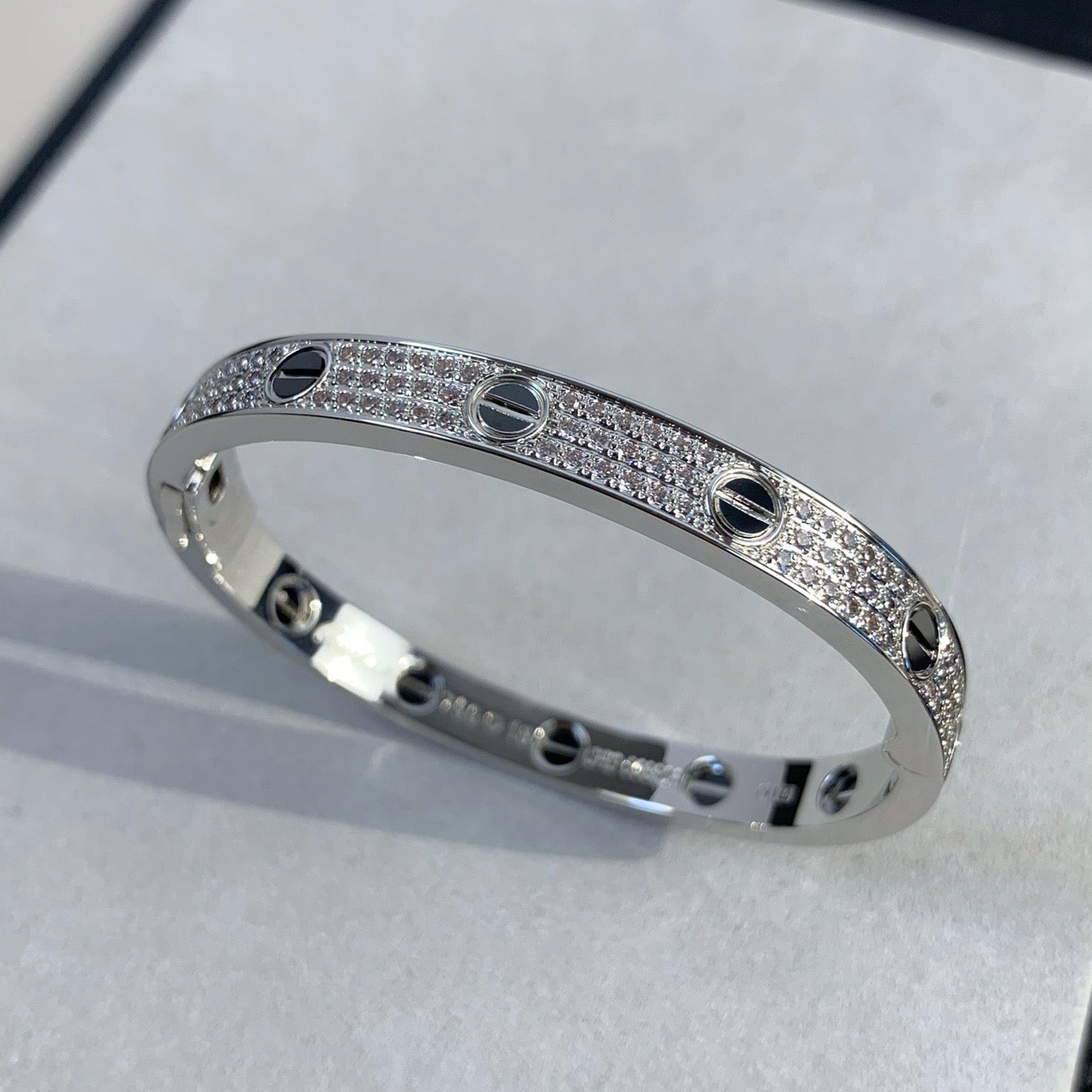 Mysitc LOVE BRACELET 6.1MM DIAMOND-PAVED CERAMIC