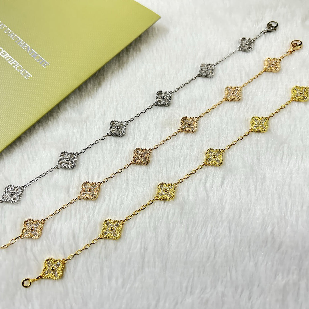 [Mysitc ]New CLOVER 6 MOTIF DIAMOND BRACELET