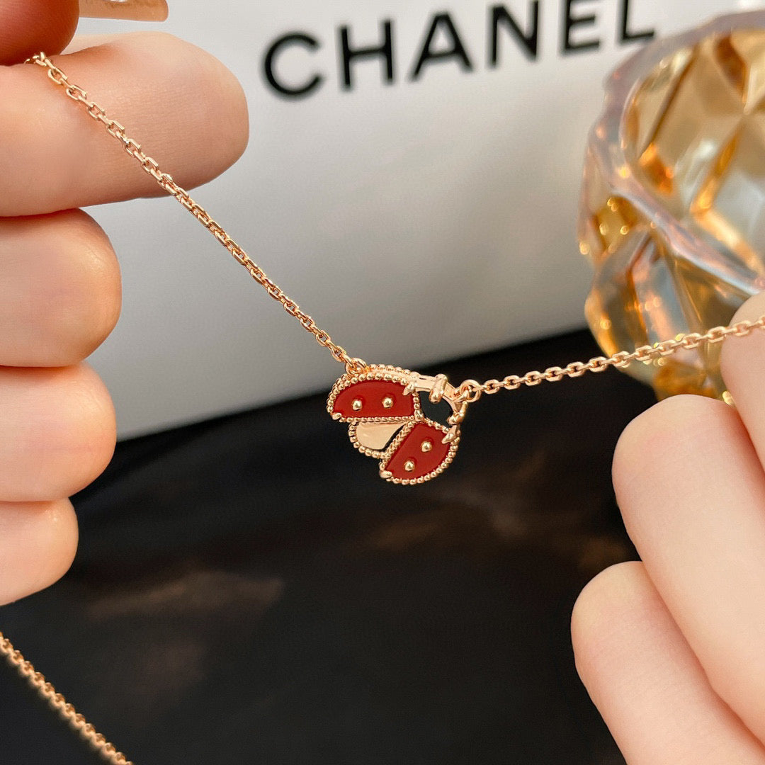 Mysitc LUCKY  CARNELIANS LADYBUG NECKLACE